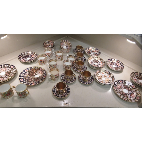 221 - 19thC ceramics: to include Derby Imari pattern china coffee cans and saucers