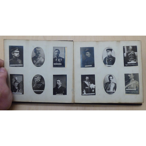 385 - Cigarette cards, 'Ogdens Historical Figures'