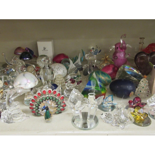 30 - Glass, crystal and other ornaments: to include examples by Swarovski 