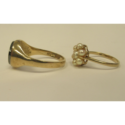 14 - Two 9ct gold rings: to include one set with cultured pearls