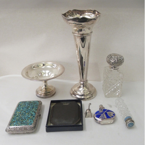 106 - A mixed lot: to include a hobnail cut crystal, square dressing table bottle with a stopper and mushr... 