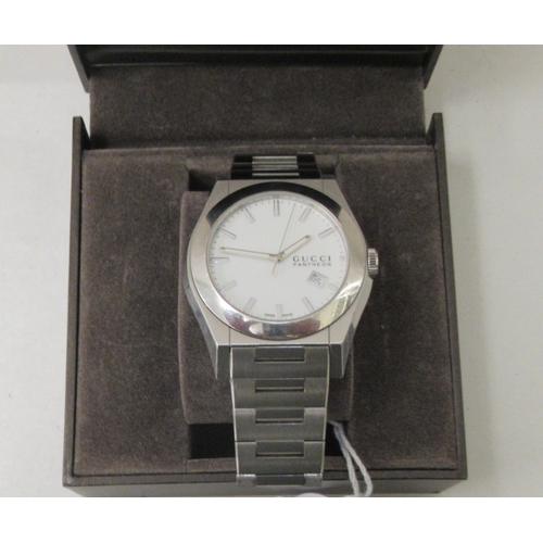 108 - A Gucci Pantheon stainless steel cased and strapped wristwatch, faced by a baton dial with a date ap... 