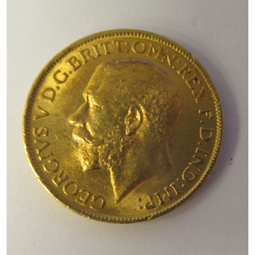 126 - A George V sovereign, St George on the obverse  1911