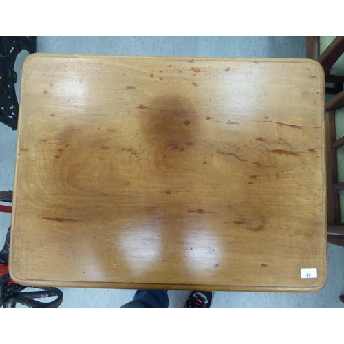 26 - A 19thC mahogany pedestal table, over a ring turned column, raised on a splayed tripod base  27