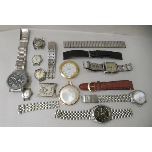 273 - Mainly stainless steel cased wristwatches and loose components: to include examples by Citizen and M... 