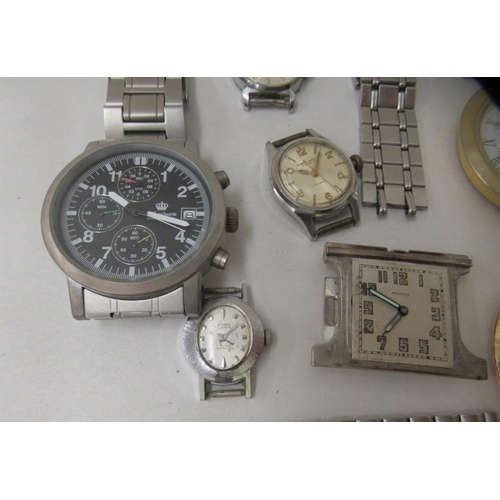 273 - Mainly stainless steel cased wristwatches and loose components: to include examples by Citizen and M... 