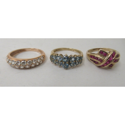 322 - Six gold, yellow metal and white metal rings, set with various coloured stones