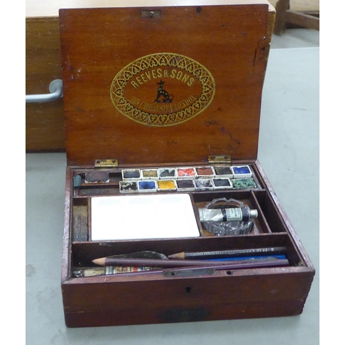 342 - An Edwardian Reeves & Son  mahogany cased artists box 3