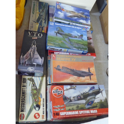 92 - Airfix and similar scale model kits: to include a 1.48 Supermarine Seafire FR46/47  boxed ... 