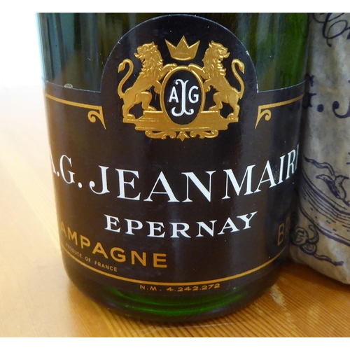 14 - Six bottles of AG Jeanmarie Epernay Brut Champagne 