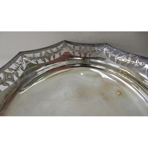 151 - A silver sweet dish with a pierced border and pad feet  London 1963  6