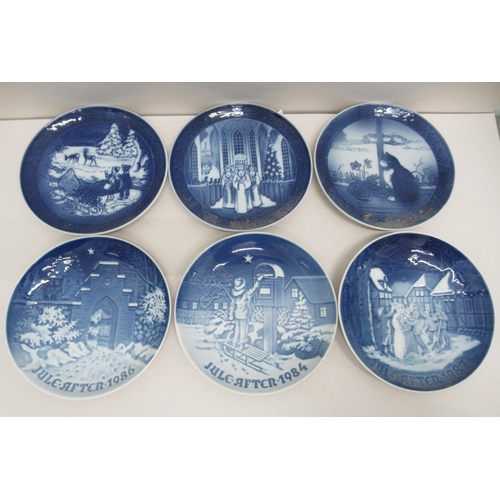 293 - Collectors plates: to include B&G, Copenhagen porcelain Christmas plates  7