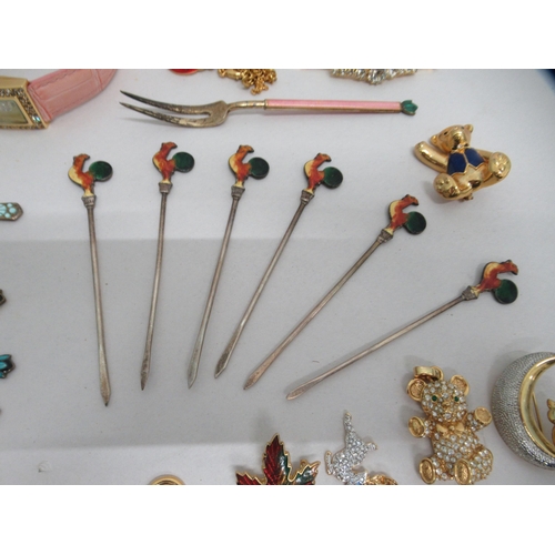 319 - Silver collectables and costume jewellery: to include enamelled spoons  mixed marks