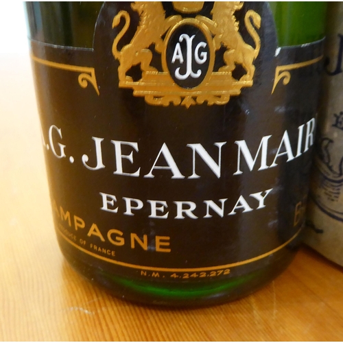 4 - Six bottles of AG Jeanmarie Epernay Brut Champagne 