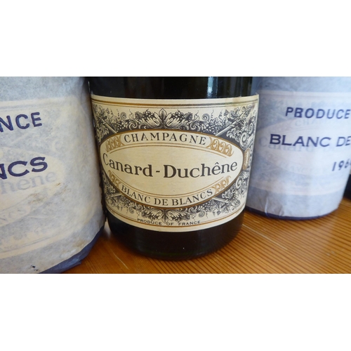 63 - Seven bottles of 1966 Blanc de Blancs Champagne Conrad-Duchene 