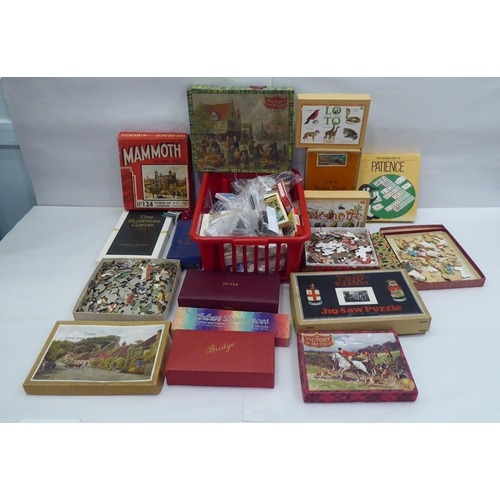 19 - 20thC items: to include playing cards and puzzles
