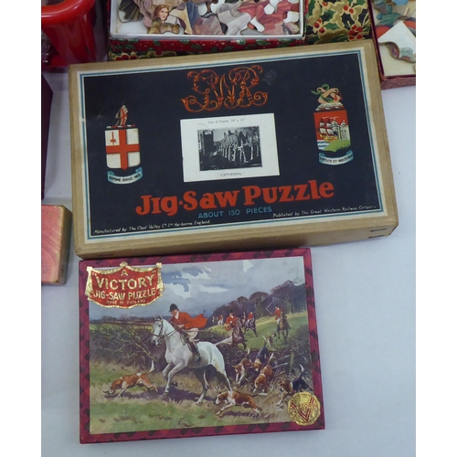 19 - 20thC items: to include playing cards and puzzles
