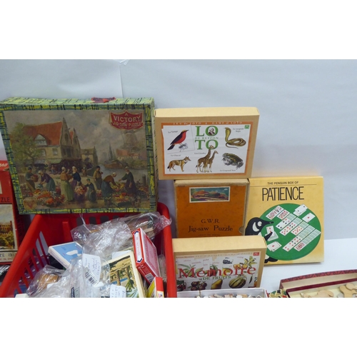 19 - 20thC items: to include playing cards and puzzles