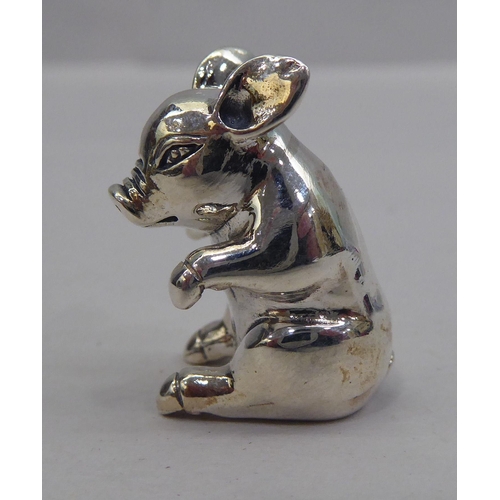 7 - A miniature silver ornament, a piglet&nbsp; stamped Sterling 925