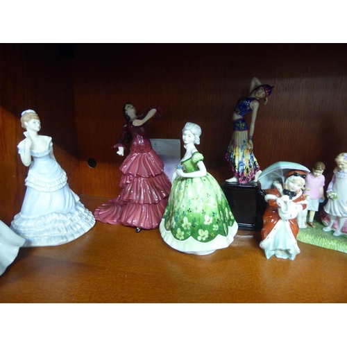 124 - Coalport and Royal Doulton ceramic figures: to include 'Miss Muffet'  HN1936  5