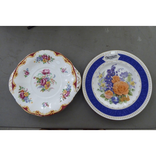 186 - Aynsley china Chelsea Flower Show plates  9