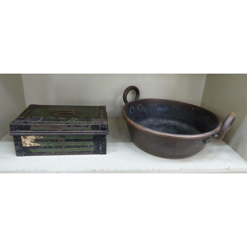 244 - An early 20thC rivetted twin handled iron and copper preserve pan  15