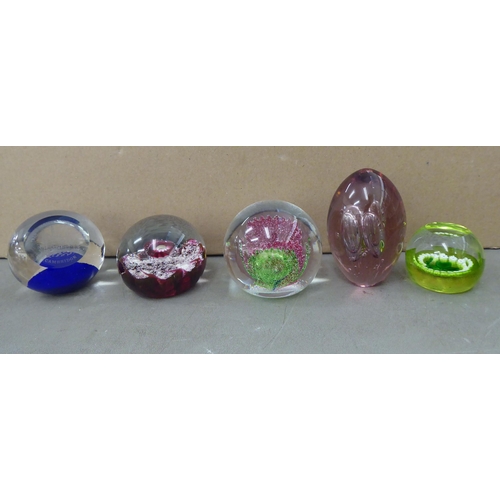 40 - Glass paperweights: to include examples by Cathiness and Webb  some boxed 