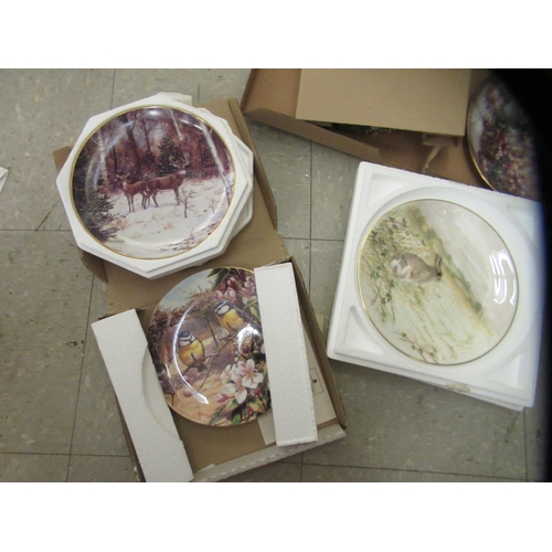 30 - Collectable ceramics: to include Old Tupton ware china plates  4