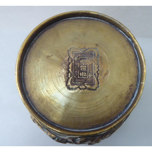 17 - Oriental collectables: to include a pair of early 20thC Japanese Satsuma miniature vases&nbsp; 3