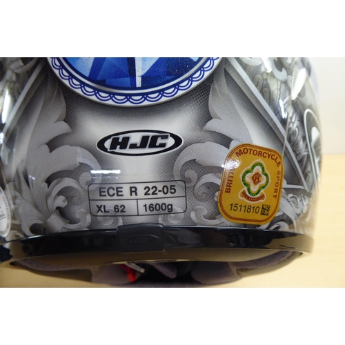 110 - A HJC motorcycle helmet 15-16, size XL/62 1600g, model no.ECE R 22-05 with dust cover