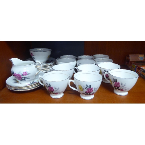 290 - Royal Vale bone china teaware, decorated with roses and foliage 