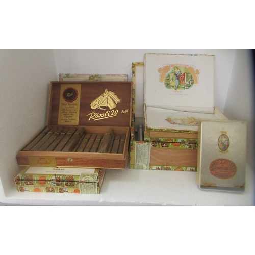 340 - Cigars: to include sixteen Romeo Julieta 