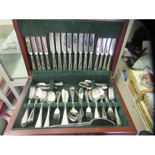 91 - Sheffield stainless steel cutlery and flatware