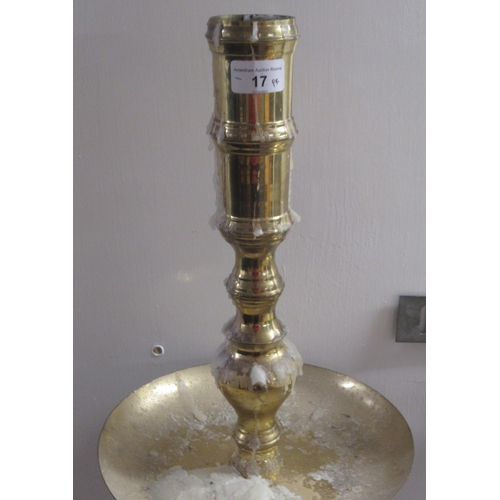 17 - A pair of 20thC ecclesiastical brass candlesticks with spun columns, on circular bases  51