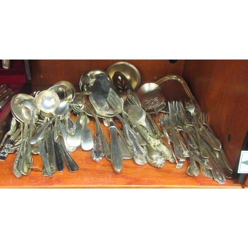 237 - Mainly EPNS, variously patterned cutlery and flatware