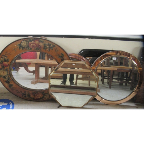 259 - Six 20thC mirrors, variously framed and ornamented  largest 32