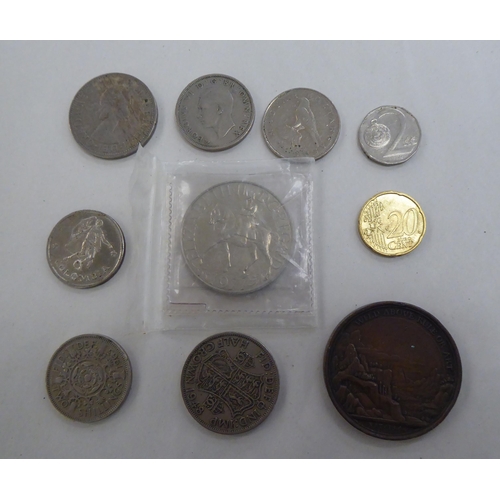 45 - Miscellaneous coins and items of personal ornament: to include a silver Iona brooch; and an Israeli ... 