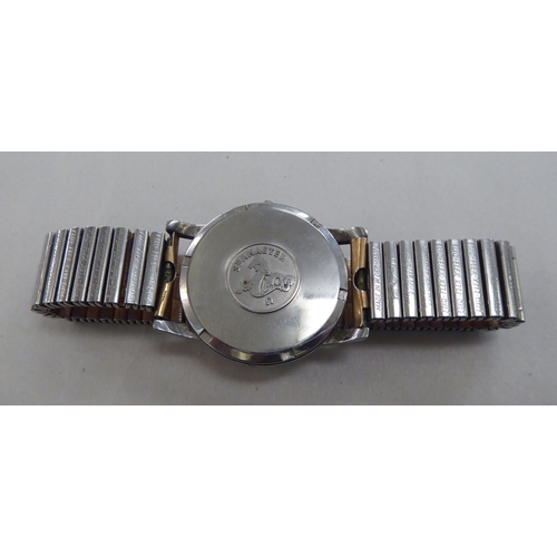 59 - An Omega Seamaster stainless steel cased wristwatch (damaged), faced by an Arabic and baton dial