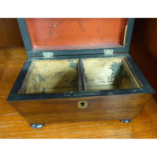 24 - A Regency rosewood tea caddy  4.5