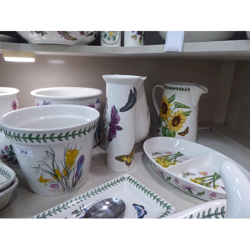 214 - Portmeirion china Botanic garden and similar pattern tableware 