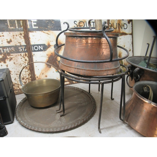 230 - 19th and 20thC mainly cookware themed brass and other metalware