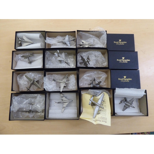 349 - Fourteen Royal Hampshire pewter model aeroplanes: to include a Lancaster  boxed 