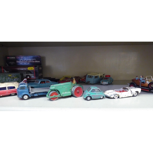 353 - Diecast model vehicles: to include examples by Corgi, featuring an Aston Martin DBS  boxed ... 