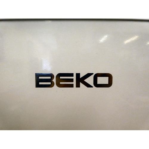 362 - A Beko 50/50 fridge/freezer  60