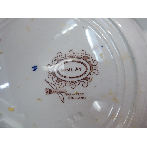 106 - A late Victorian Ridgway china Simlay pattern dinner service