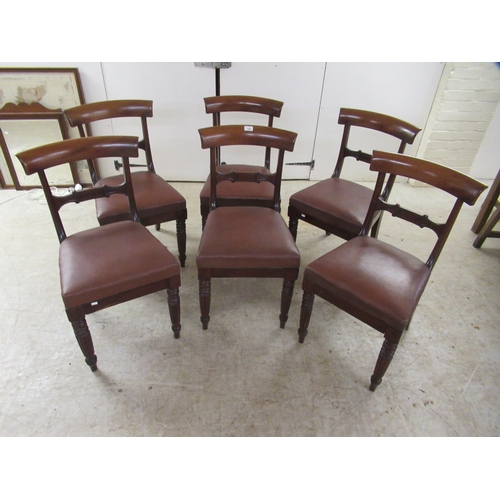 108 - A set of six William IV framed round bar crest dining chairs with carved horizontal splats, the faux... 