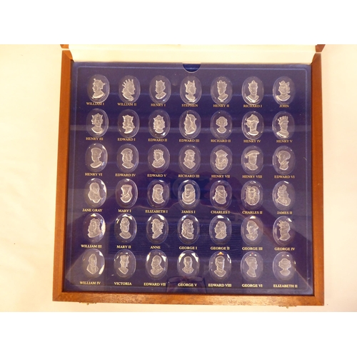 95 - A set of forty-two Danbury Mint sculpted crystal cameos, depicting head and shoulders portraits of B... 