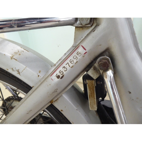 50 - A 1976 Puch Maxi moped, Historic Vehicle, 49cc petrol engine, in silver livery (Vin 6537695 Eng 6537... 