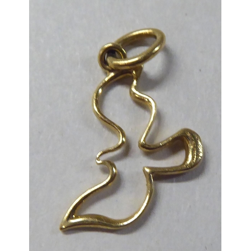 286 - An 18ct gold pendant, designed by Paloma Picasso for Tiffany & Co