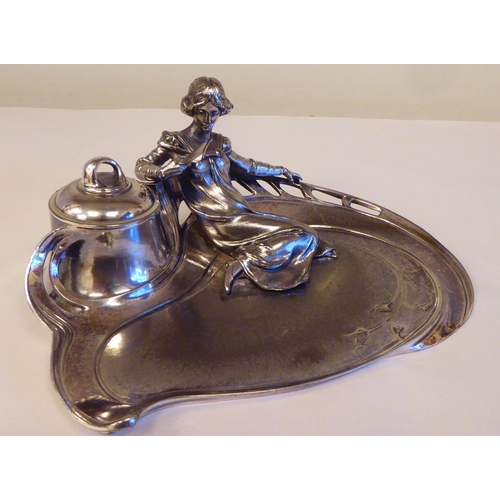 294 - A replica Art Nouveau pewter shallow tray  10